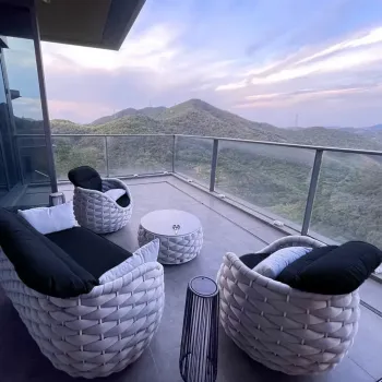 Muxing 4-teiliges Gartenmöbel-Set aus Polyrattan – 2 Einzelsessel, 1 Zweisitzer oder Dreisitzer, 1 Tisch – wetterfest, wasserfest, ideal für Garten, Balkon oder Terrasse