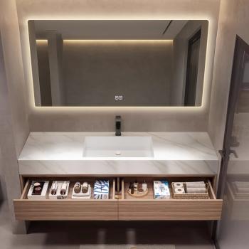 Preview: Muxing Waschbecken Holzmaserung Unterschrank aus Keramik Weiß Arbeitsplatte Set Spiegel