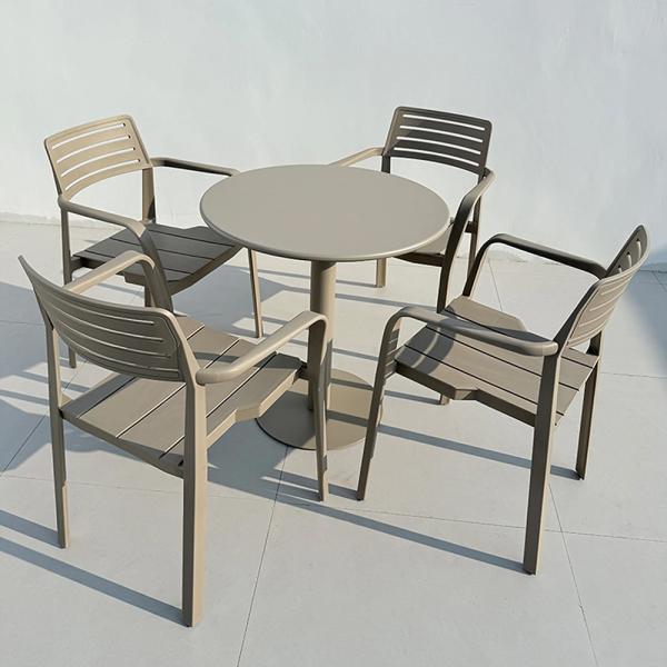 Muxing Garten-Set Rundtisch mit 4 Stühlen, Outdoor Esstischgruppe Kleiner Bistro-Tisch + Stühle, Terrassenmöbel aus Kohlenstoffstah , wetterfest 70cm